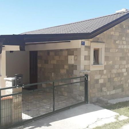 Вилла Weekend House Petar Lusnic Экстерьер фото