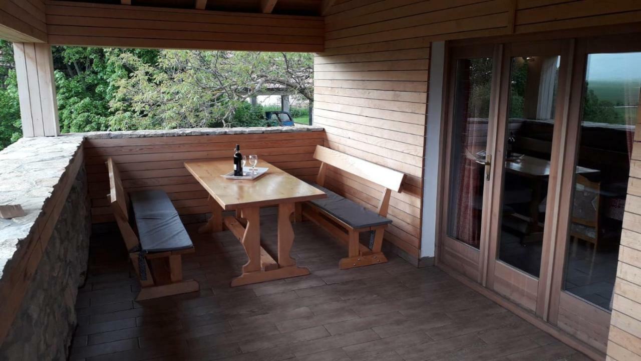 Вилла Weekend House Petar Lusnic Экстерьер фото