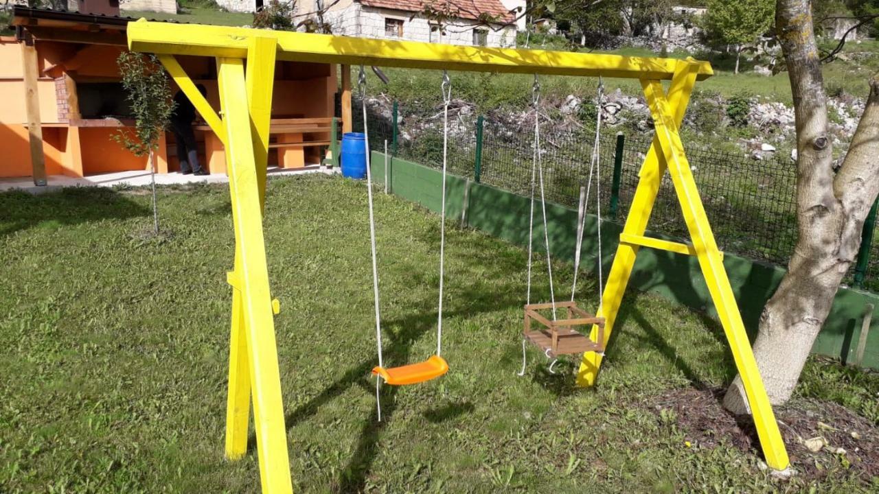 Вилла Weekend House Petar Lusnic Экстерьер фото